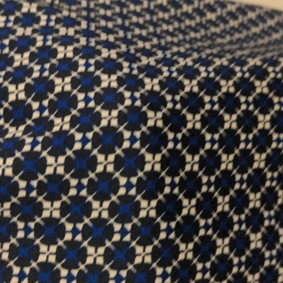 Vince Camuto Sleeveless Top - Picture 3 of 7